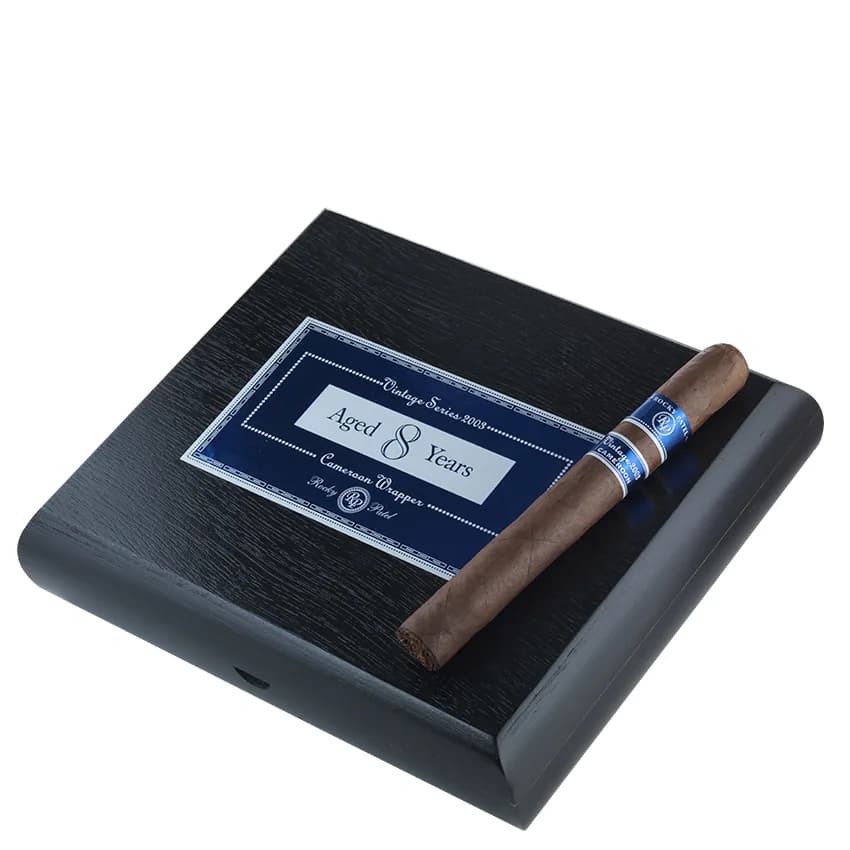 Rocky Patel Vintage 2003 Cameroon Toro Natural cigar listing